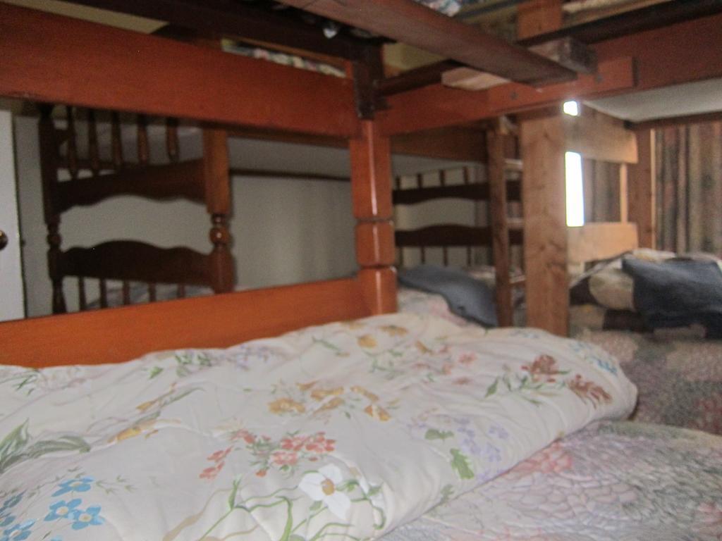 Caledonia Country Hostel Quarto foto